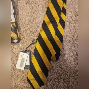 Ralph Lauren navy and gold tie